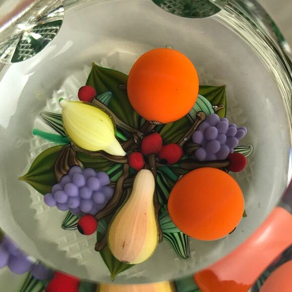 Perthshire Fruit 1994F Oranges Grapes Lemon Feather Cut Faceted Paperweight Box - Picture 3 of 15